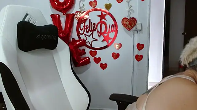 bety-cum2 online show from 02/12/26, 01:50
