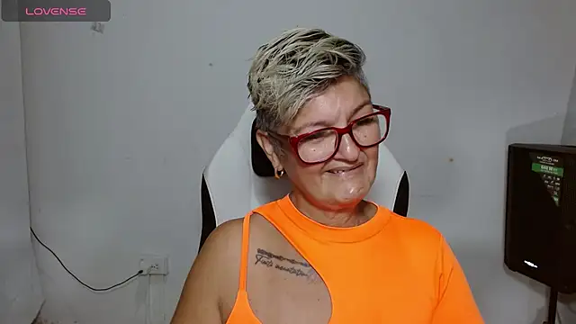 bety-cum2 online show from 06/14/26, 01:24