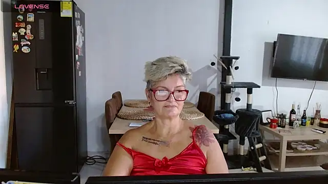bety-cum2 online show from 06/16/26, 11:57