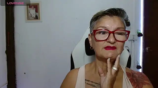 bety-cum2 online show from 06/17/26, 03:13