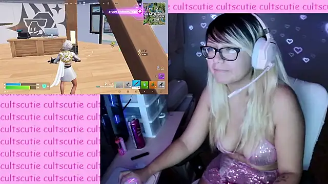 cultscutie online show from 07/26/26, 04:20