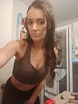 Snapshot of goddessnathalie1 chatting on 12/22/24, 08:47 goddessnathalie1 online show from 12/22/24, 08:47