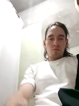 Snapshot of Alex012501 chatting on 12/28/24, 07:44 Alex012501 online show from 12/28/24, 07:44