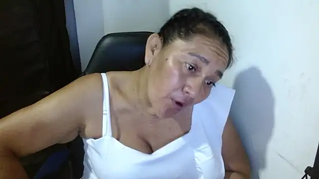 katia mature online show from 12/01/25, 01:10