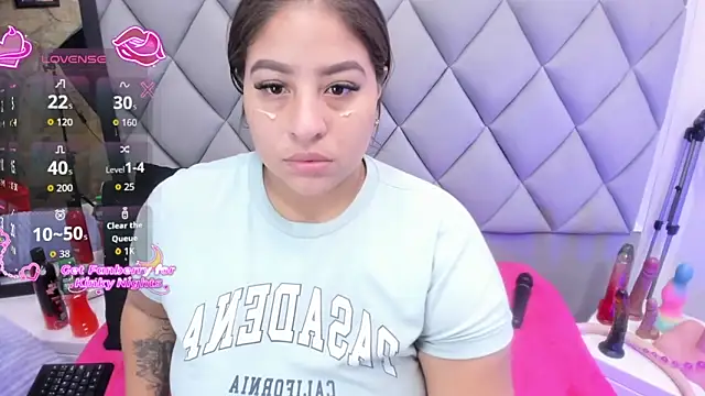 Snapshot of Luci_SexDeep chatting on 10/30/25, 03:19 Luci SexDeep online show from 10/30/25, 03:19