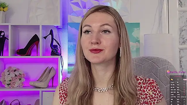 Hello Lisha online show from 12/18/24, 08:09