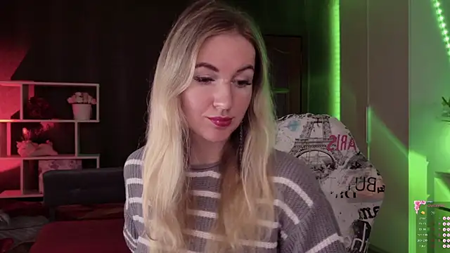 Snapshot of Hello_Lisha chatting on 10/10/25, 08:13 Hello Lisha online show from 10/10/25, 08:13