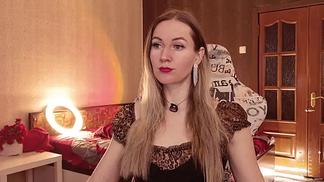 Snapshot of Hello_Lisha chatting on 03/19/26, 08:18 Hello Lisha online show from 03/19/26, 08:18