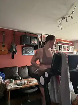 wetgerman 2 online show from 02/19/25, 11:17
