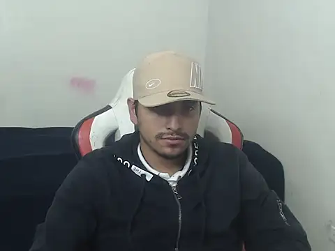 kylian 07 online show from 06/21/26, 01:52