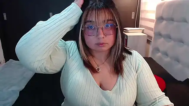 yini angel online show from 06/14/26, 10:56