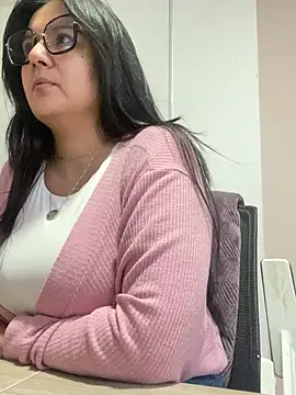 SWEETLILY18 online show from 12/14/24, 11:29