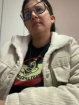 SWEETLILY18 online show from 12/16/24, 11:55