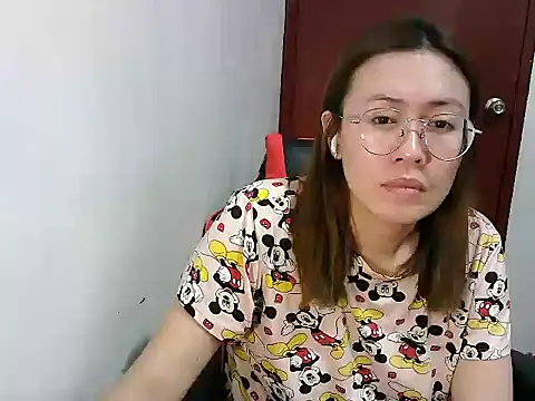Snapshot of crizzybel chatting on 01/28/25, 07:53 crizzybel online show from 01/28/25, 07:53