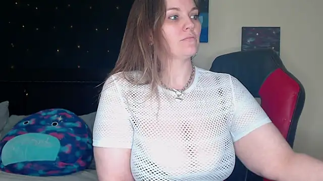 Snapshot of ToxicLilly chatting on 12/20/24, 07:22 ToxicLilly online show from 12/20/24, 07:22