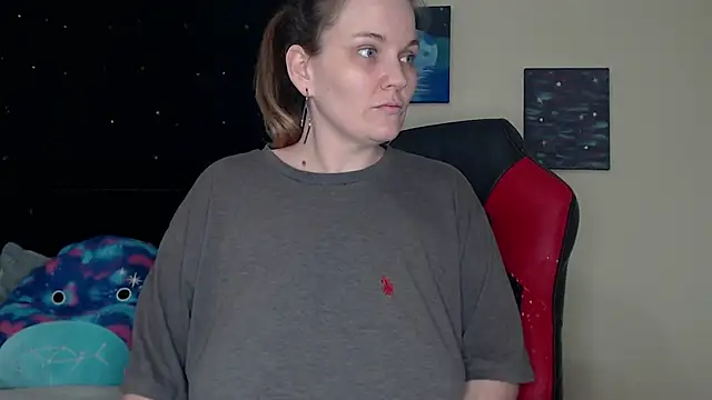 Snapshot of ToxicLilly chatting on 12/30/24, 08:54 ToxicLilly online show from 12/30/24, 08:54