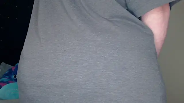 Snapshot of ToxicLilly chatting on 12/30/24, 11:59 ToxicLilly online show from 12/30/24, 11:59