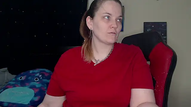 Snapshot of ToxicLilly chatting on 01/26/25, 08:36 ToxicLilly online show from 01/26/25, 08:36