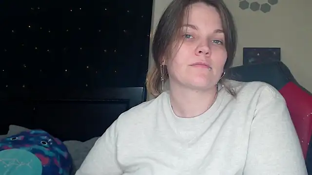 Snapshot of ToxicLilly chatting on 03/11/25, 10:07 ToxicLilly online show from 03/11/25, 10:07