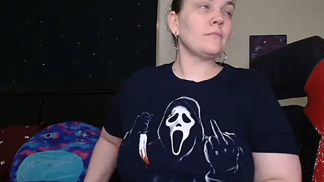 Snapshot of ToxicLilly chatting on 09/23/25, 09:01 ToxicLilly online show from 09/23/25, 09:01