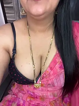 Snapshot of Zoya_Varma004 chatting on 02/21/26, 06:25 Zoya Varma004 online show from 02/21/26, 06:25