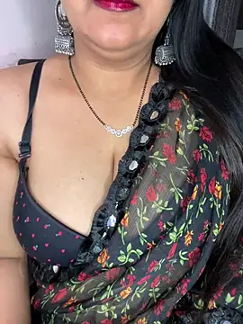 Snapshot of Zoya_Varma004 chatting on 03/12/26, 06:30 Zoya Varma004 online show from 03/12/26, 06:30