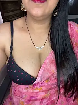 Snapshot of Zoya_Varma004 chatting on 03/18/26, 06:16 Zoya Varma004 online show from 03/18/26, 06:16