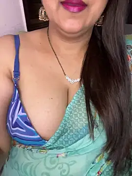 Snapshot of Zoya_Varma004 chatting on 03/30/26, 05:52 Zoya Varma004 online show from 03/30/26, 05:52