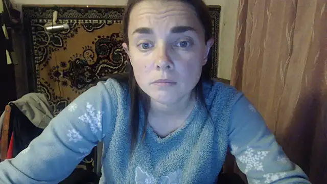 Snapshot of AlisaLaDiva chatting on 10/11/25, 08:18 AlisaLaDiva online show from 10/11/25, 08:18