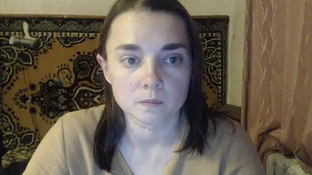 Snapshot of AlisaLaDiva chatting on 12/02/25, 09:21 AlisaLaDiva online show from 12/02/25, 09:21