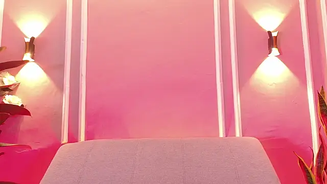 isa kiss online show from 07/17/26, 12:12