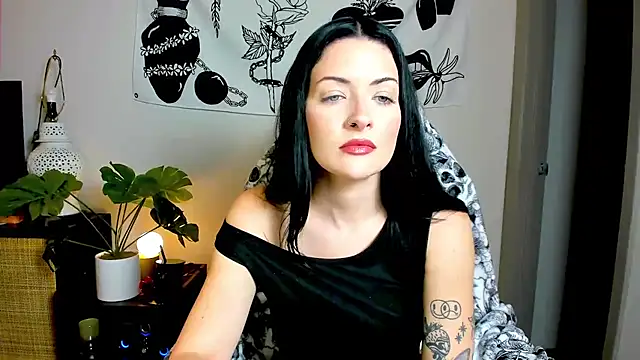 MelroseStrip online show from 11/11/25, 11:27