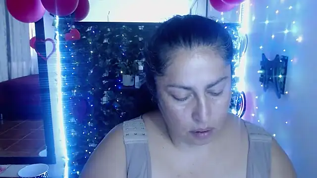 Keyla01  online show from 02/04/25, 09:31