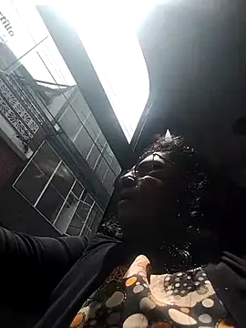 Snapshot of Keyla01_ chatting on 10/30/25, 05:24 Keyla01 online show from 10/30/25, 05:24