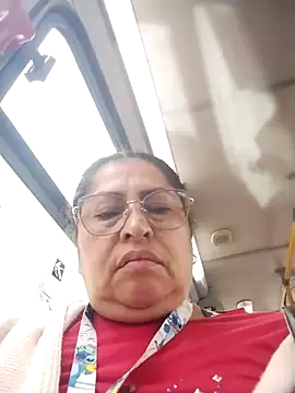 Snapshot of Keyla01_ chatting on 11/15/25, 11:40 Keyla01 online show from 11/15/25, 11:40