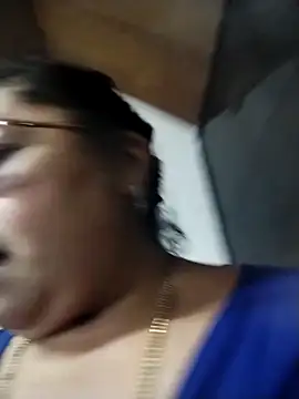 Snapshot of Keyla01_ chatting on 11/21/25, 11:09 Keyla01 online show from 11/21/25, 11:09