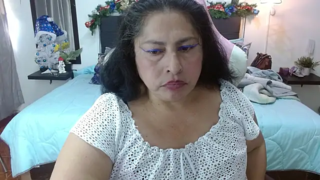 Snapshot of Keyla01_ chatting on 12/02/25, 05:19 Keyla01 online show from 12/02/25, 05:19