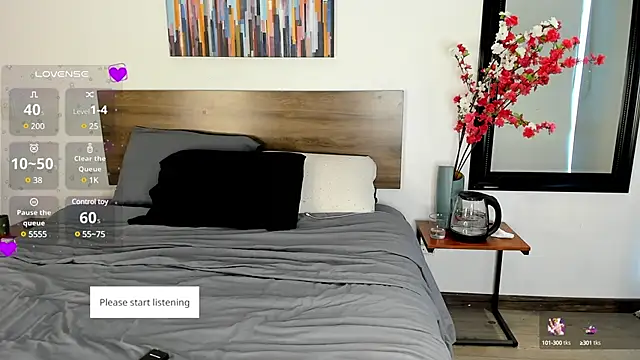 Ginebraa Saenz online show from 12/10/24, 02:28