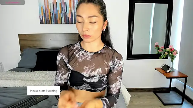 Ginebraa Saenz online show from 03/03/25, 02:04