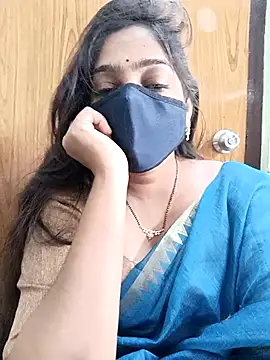 Snapshot of yoursana- chatting on 09/24/25, 04:38 yoursana- online show from 09/24/25, 04:38