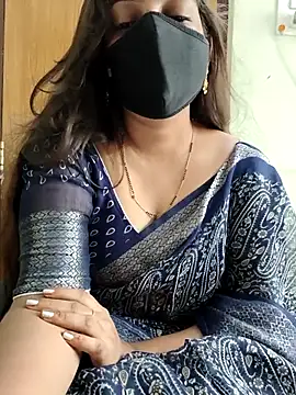 Snapshot of yoursana- chatting on 10/03/25, 04:42 yoursana- online show from 10/03/25, 04:42