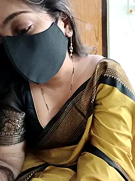 Snapshot of yoursana- chatting on 10/16/25, 04:46 yoursana- online show from 10/16/25, 04:46