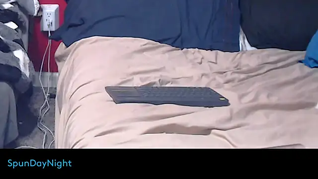 Snapshot of Spundaynight@xh chatting on 09/29/25, 08:30 Spundaynightxh online show from 09/29/25, 08:30