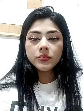 lucy26  online show from 01/11/25, 05:41