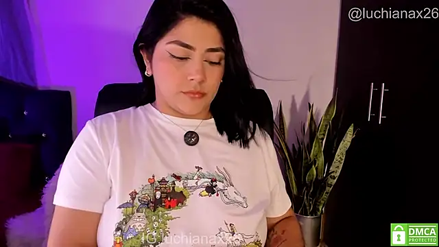 lucy26  online show from 06/11/26, 03:04