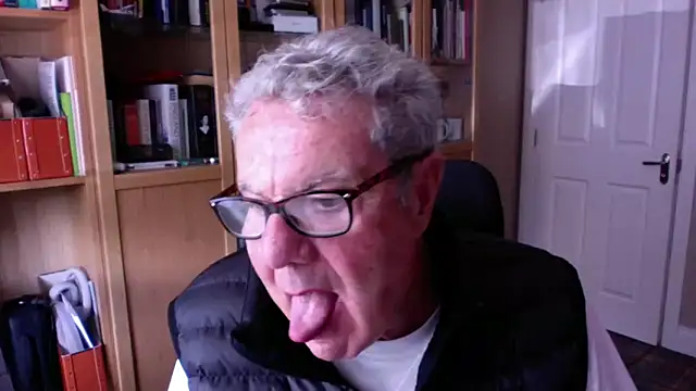 Oldpistolpete online show from 10/06/25, 12:57