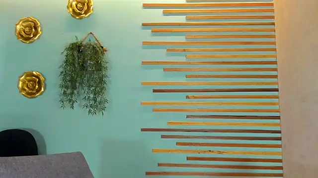 2tommy greg online show from 10/16/25, 07:26