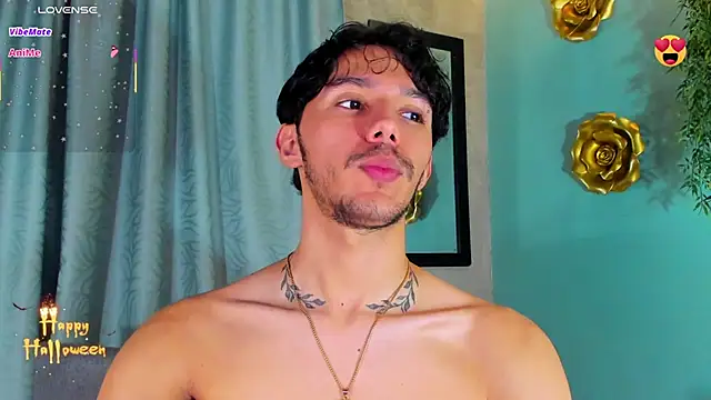 2tommy greg online show from 10/23/25, 07:34