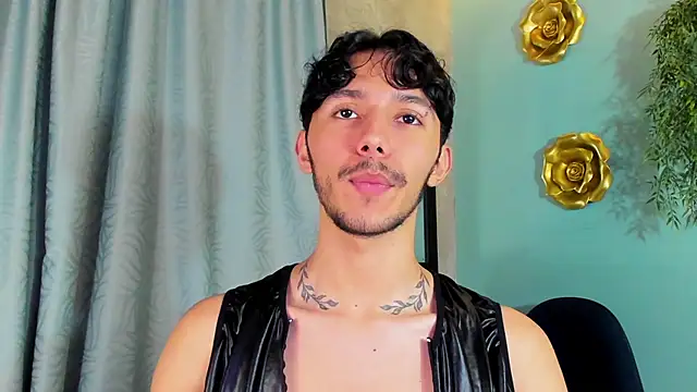 2tommy greg online show from 10/28/25, 07:38