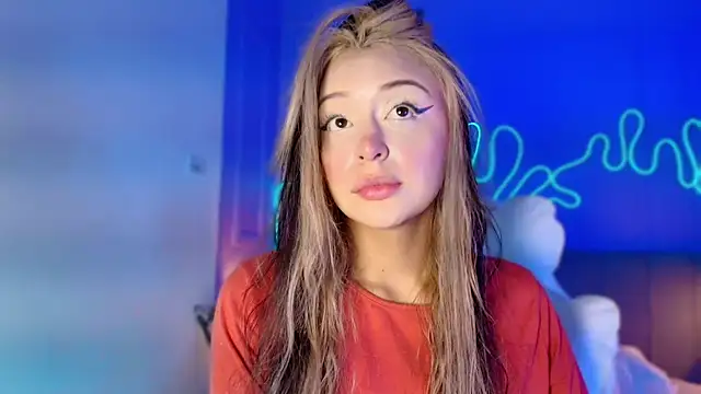 Snapshot of Sofly_s chatting on 06/03/26, 11:57 Sofly s online show from 06/03/26, 11:57